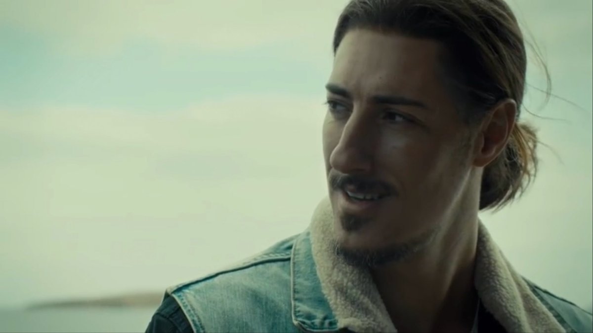 soy lago 🧡❤️ tweet media