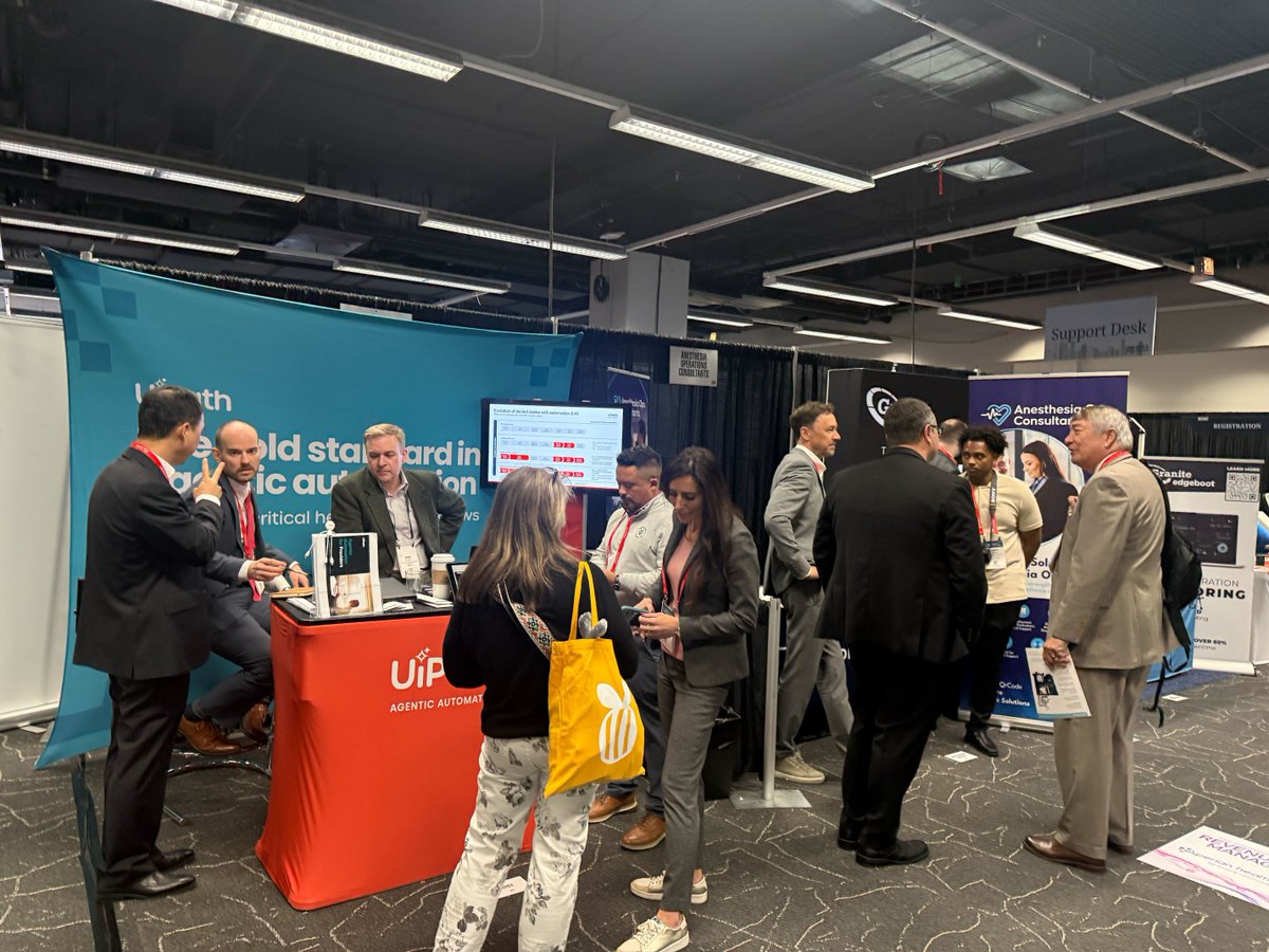 UiPath's tweet image. Chicago, you were good to us! 👏 Thanks to everyone who stopped by our session &amp;amp; booth at #BeckersHealthcare to learn how #AgenticAI is transforming healthcare.