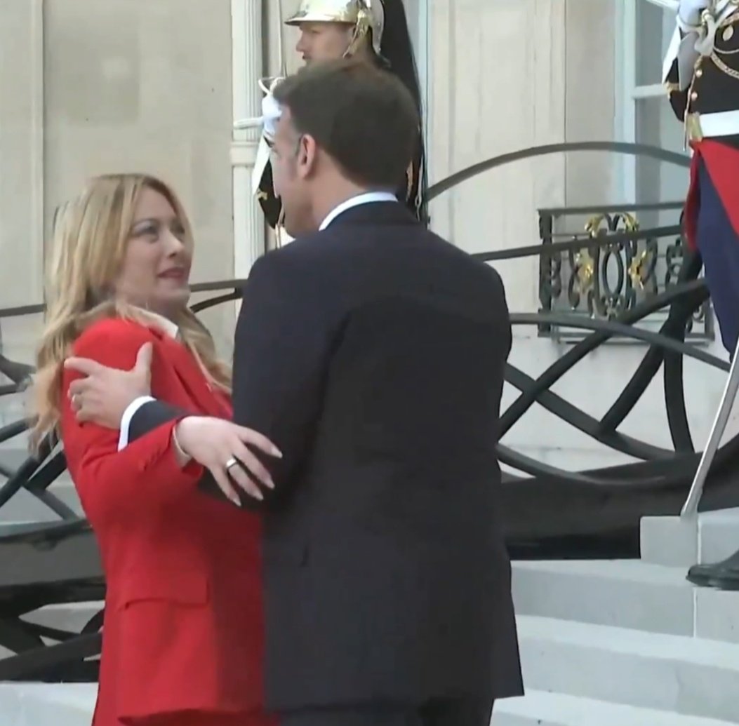 RadioGenoa tweet media