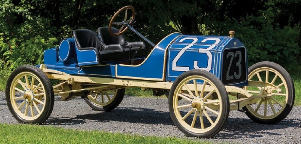 UltimativCars's tweet photo. #Everitt was #Wayne (1902-08) &amp; "Everitt"-carmaker (09-12).
-
After Everitt &amp; #Metzger left EMF, both started #EverittMetzger in '09 to rename it "Flanders" in '12.
-
#Flanders continued EMF alone, while starting his own Flanders brand in '12 as well.
=
all went bankrupt in 1913! https://t.co/9Bww29oDbY