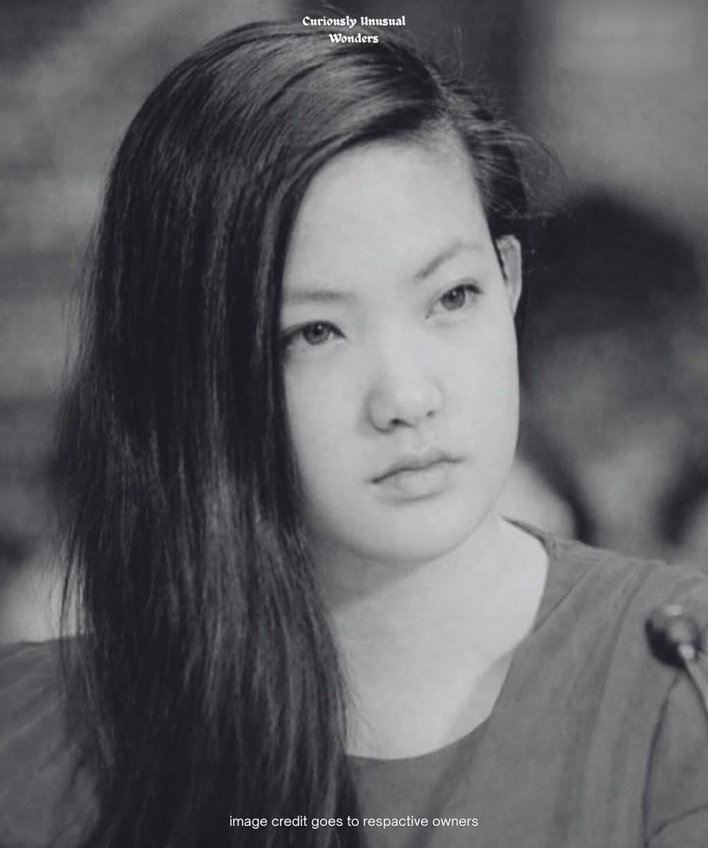 En su último semestre en Harvard, Amanda Nguyen fue violada. Hizo todo lo que se le indica a las sobrevivientes que hagan. Luego descubrió que las pruebas físicas recolectadas de su propio cuerpo serían destruidas en 6 meses —a menos que presentara documentos para detenerlo. Y