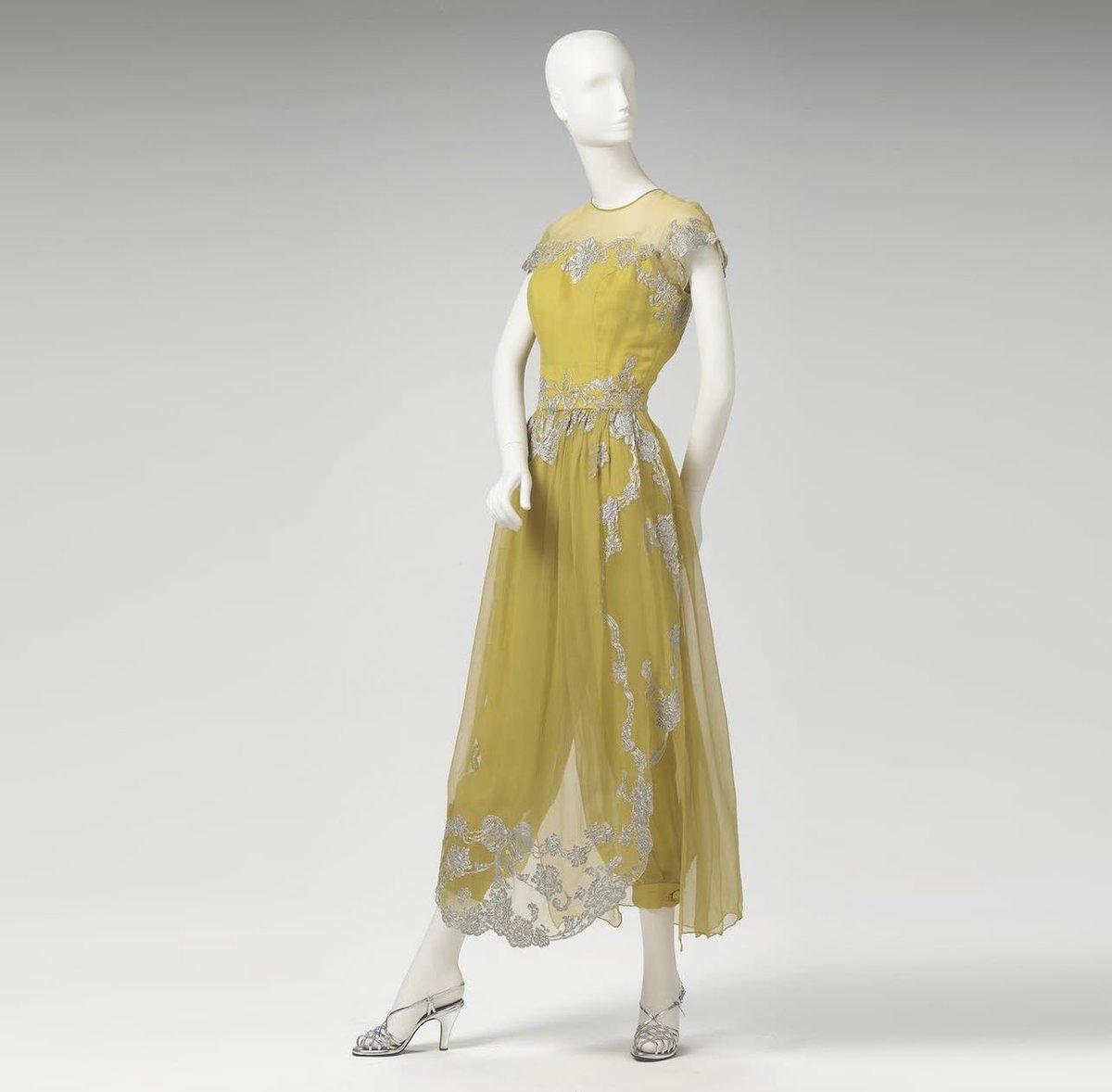 Dr Kate Strasdin tweet media