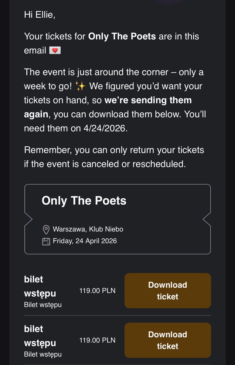 Ellie ★ tweet media