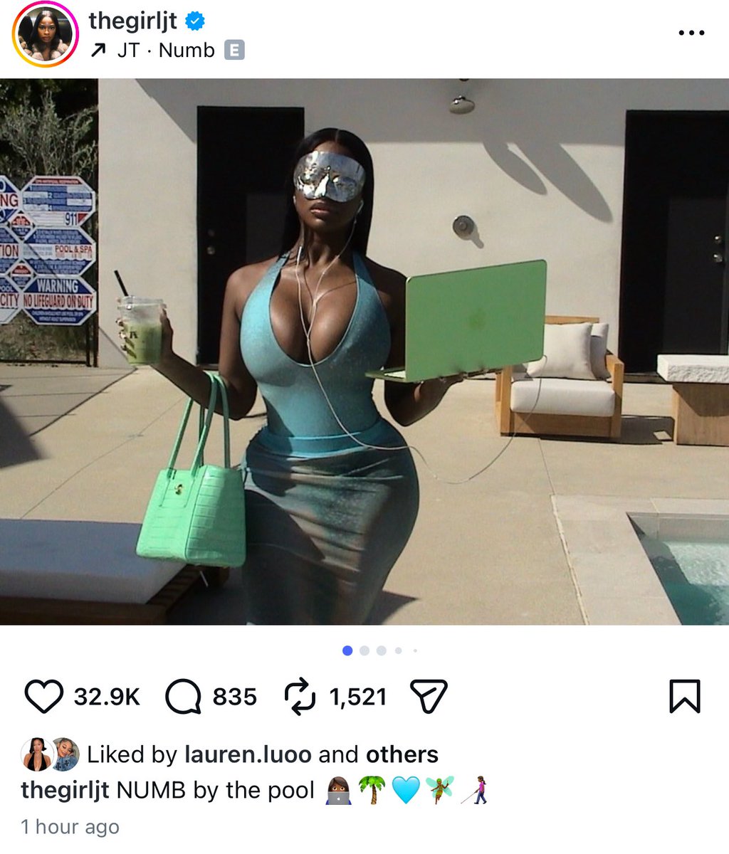 444 🍃 💨 tweet media