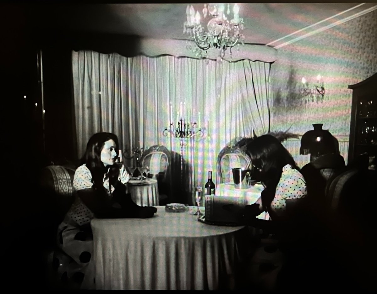 Dan ☾ 𝒍𝒐𝒗𝒆𝒔 𝑱𝒐𝒂𝒏 ໑̣ tweet media