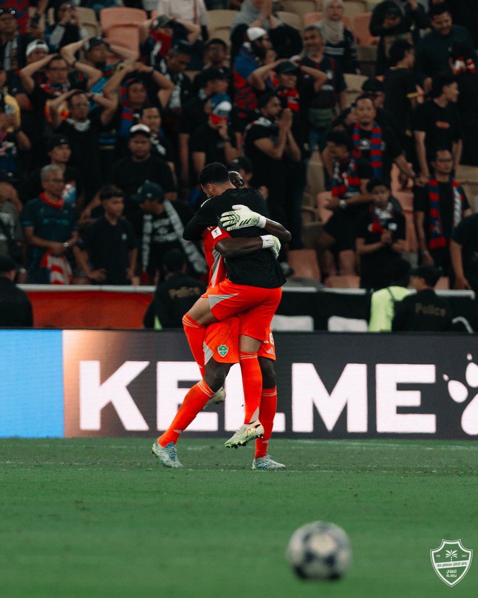 النادي الأهلي السعودي tweet media