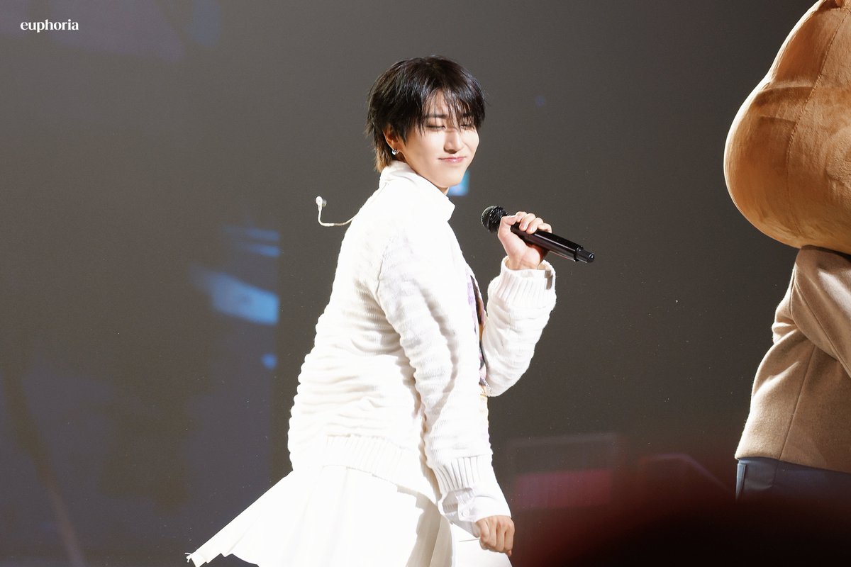 𝐞𝐮𝐩𝐡𝐨𝐫𝐢𝐚 tweet media