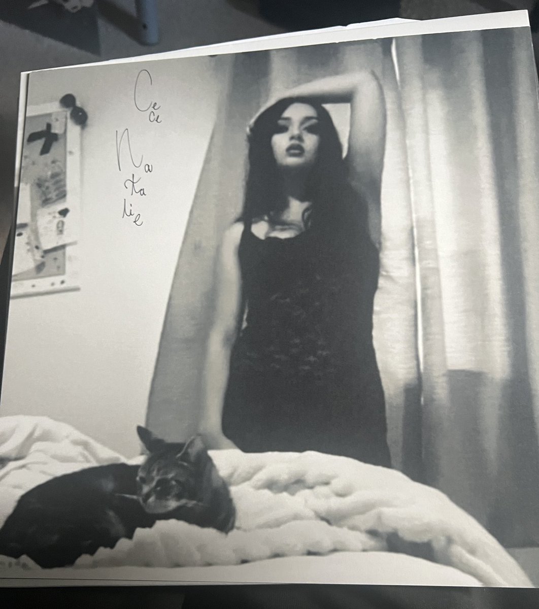 athrala's tweet image. cece natalie vinyl + signed photo #Epic