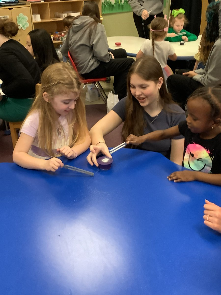 CMEaston's tweet photo. Our CM360 program is now a partner with
@sersd_org, Southeastern Regional Vocational Technical High School, working with their ECE staff, high school students, and their preschool children to learn about child development and build a foundation for future collaborations! https://t.co/m8EGUpwBXF