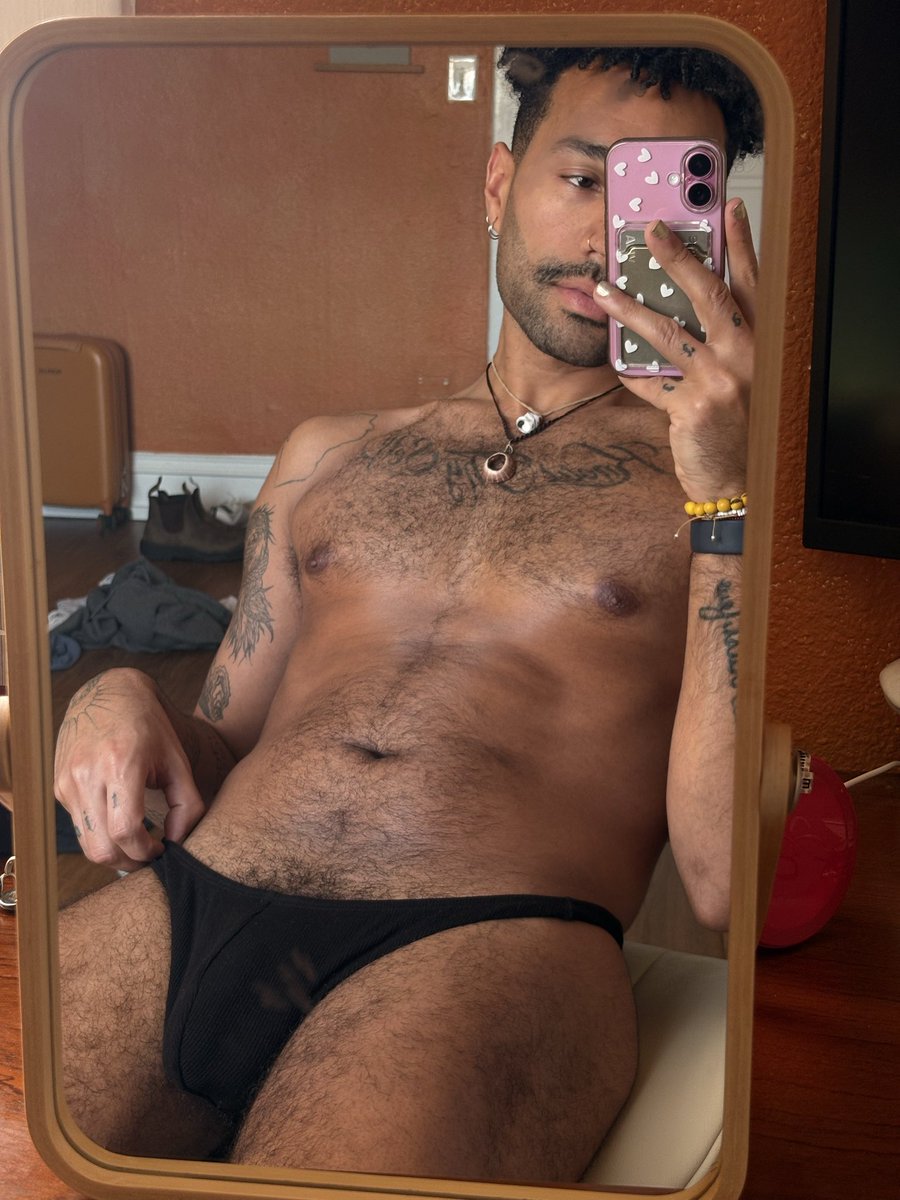 Booty Bender tweet media