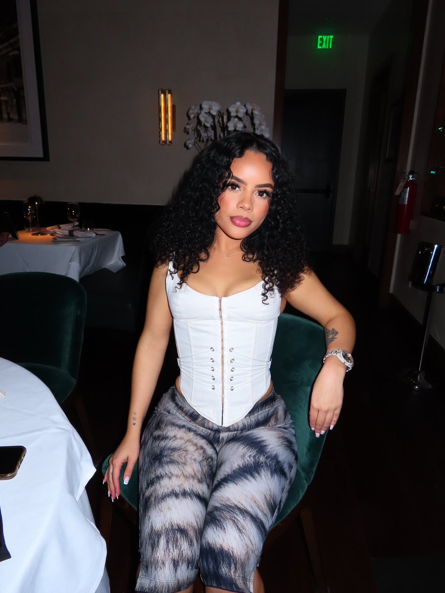 FinesseTheBaby's tweet photo. Haven’t been on here in a while… miss me? https://t.co/v5IgUO6alX