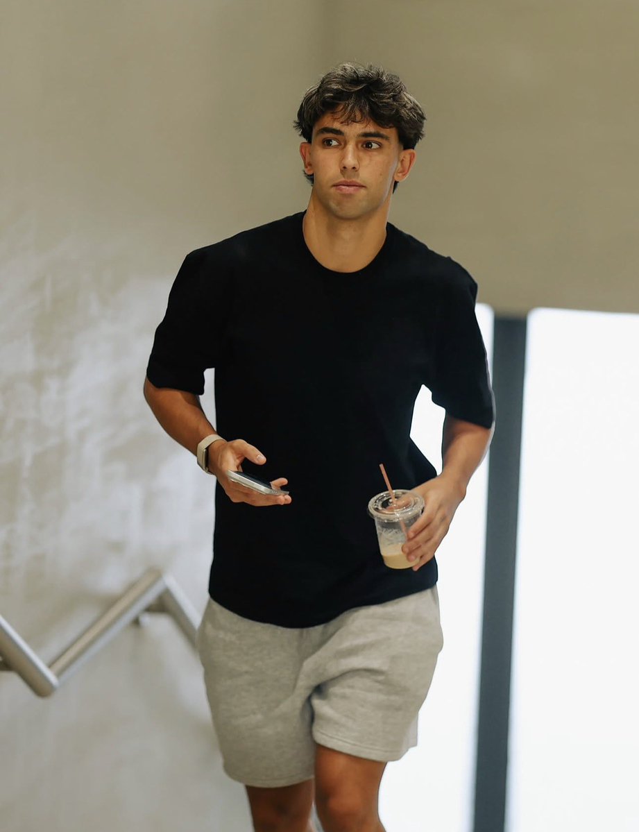 إنج سلطان tweet media