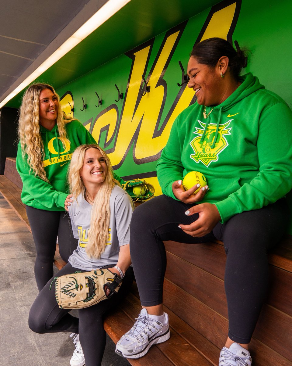 The Duck Store tweet media