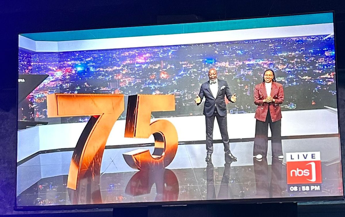 Alice🦋💋 tweet media