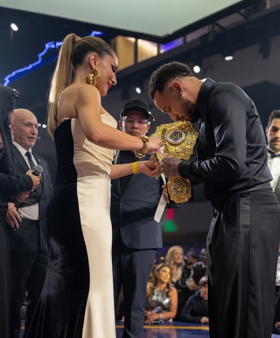 Cássio Oliveira tweet media