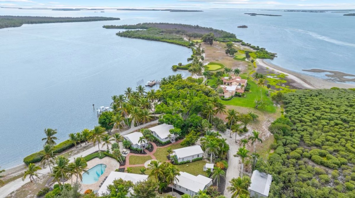 House Tracker tweet media