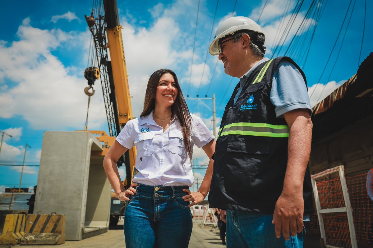 TatianaCoronel tweet media