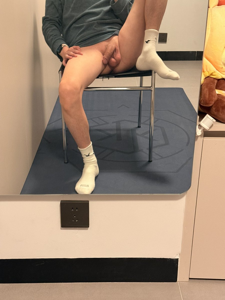 Simmons Yumango tweet media