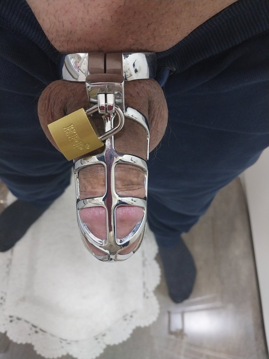 enigmafox77's tweet photo. Bugün kuş kafeste🍆💦 https://t.co/XxwFXZUcvt