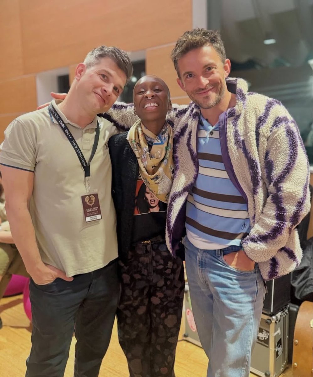 jbaileydaily's tweet image. ✨NEW/old✨ Some unposted photos of Jonny and Cynthia Erivo! 

#jonathanbailey #cynthiaerivo