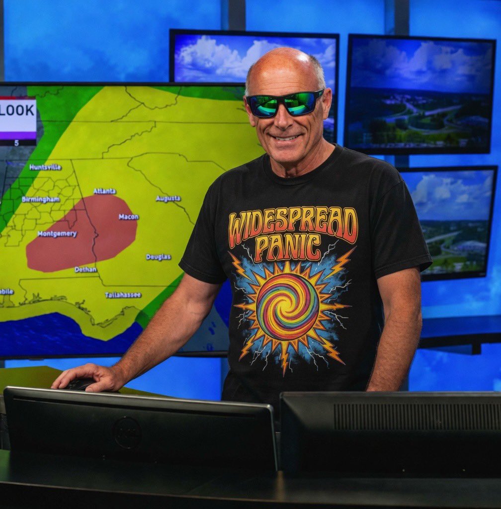 Capt. Trips tweet media