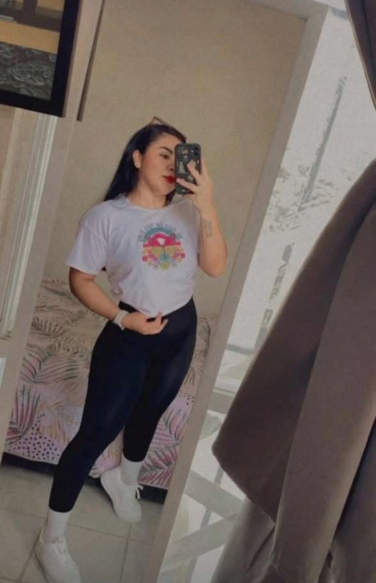 Merrian M'c tweet media