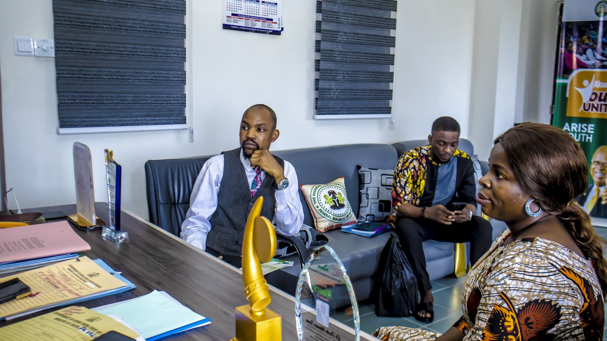 ClementisongFDT's tweet image. We appreciate the Honourable Commissioner for his warm reception and strong commitment to driving this process forward.

The future is youth-driven and the time to act is now.

#CIF #AkwaIbomYouthPolicy #YouthDevelopment #ClementIsongFoundation #YouthGovernance