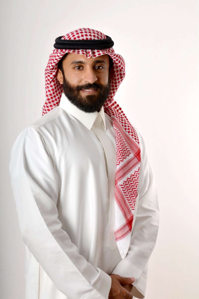 shff_sa's tweet photo. تتقدم أسرة آل شويمان

             بأحر التهاني و أجمل التبريكات لابنها

                                   الرائد طيار 

    مهند بن عادل بن عبدالعزيز بن محمد الشويمان

        بمناسبة صدور الأمر الملكي الكريم القاضي

                       بترقيته إلى رتبة ( رائد طيار )

              بقوة طيران الحرس الوطني السعودي 

                   جعلها الله عوناً له على طاعته

                وفي خدمة دينه ثم مليكه ووطنه.

         والعقبى له بأعلى الرتب و أرقى المناصب.

#تهنئة
#ترقية 
#الشويمان
#آل_شويمان
#أسرة_آل_شويمان 
#صندوق_آل_شويمان
#الحرس_الوطني_السعودي