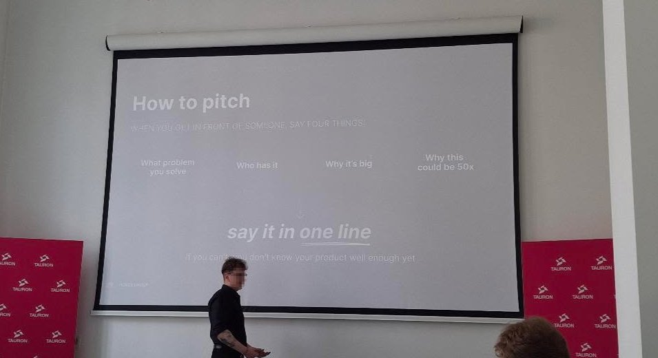 Miles 𓂀 tweet media