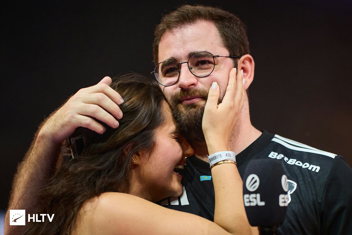 HLTV.org tweet media