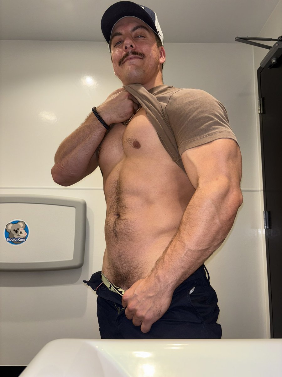 Ian Croft tweet media