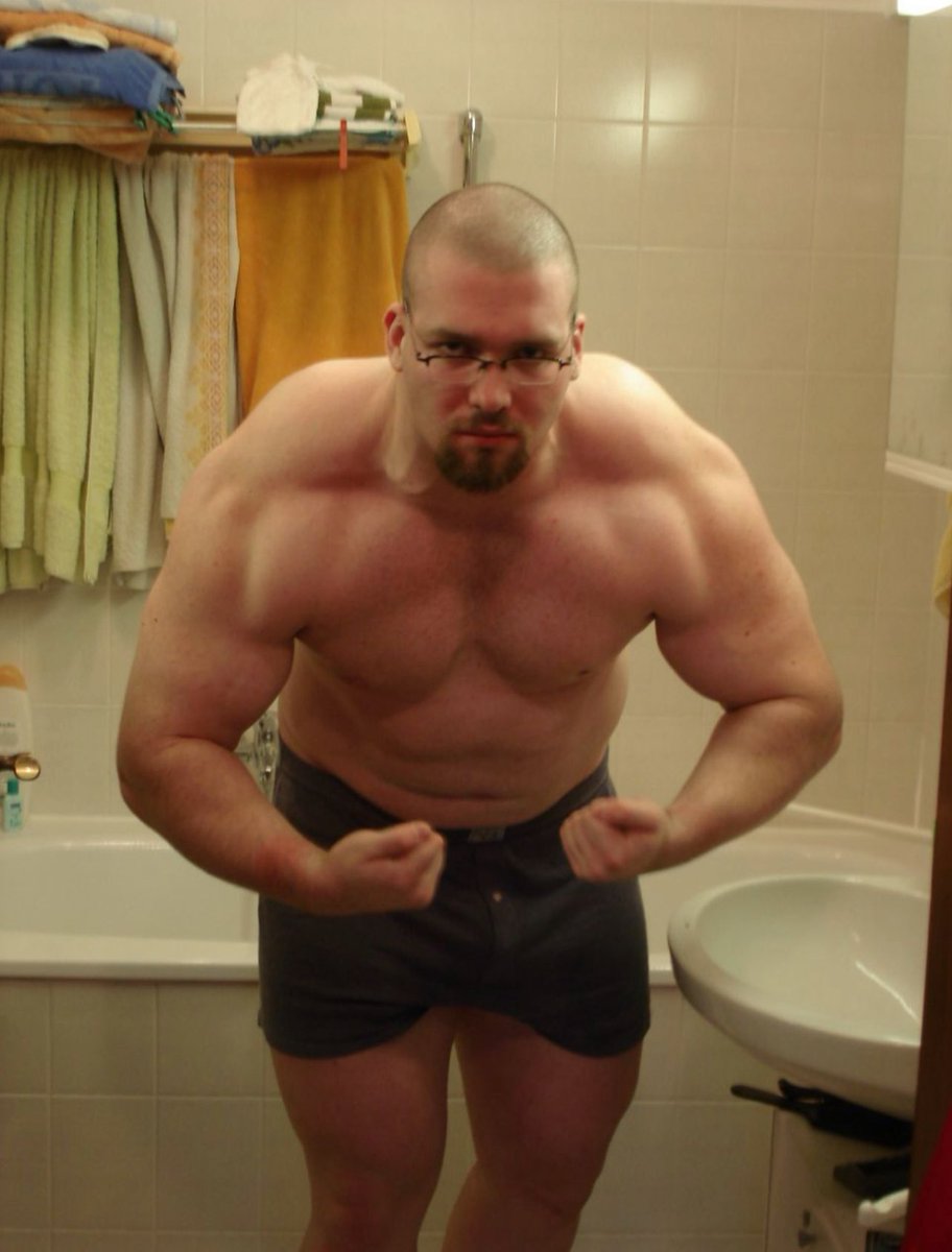 hairy_musclebear (onlyfans top 0,7%) tweet media