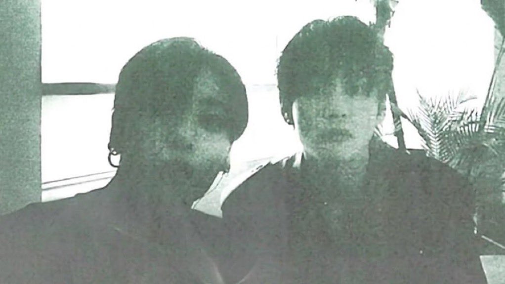 pometae_'s tweet photo. convirtieron mi selca taekook en una foto sacada de una PELICULA DE TERROR 💔💔 https://t.co/qcqKxPprRM