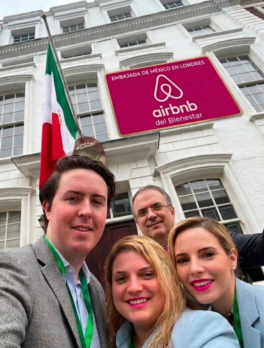 Rosy La Teacher tweet media