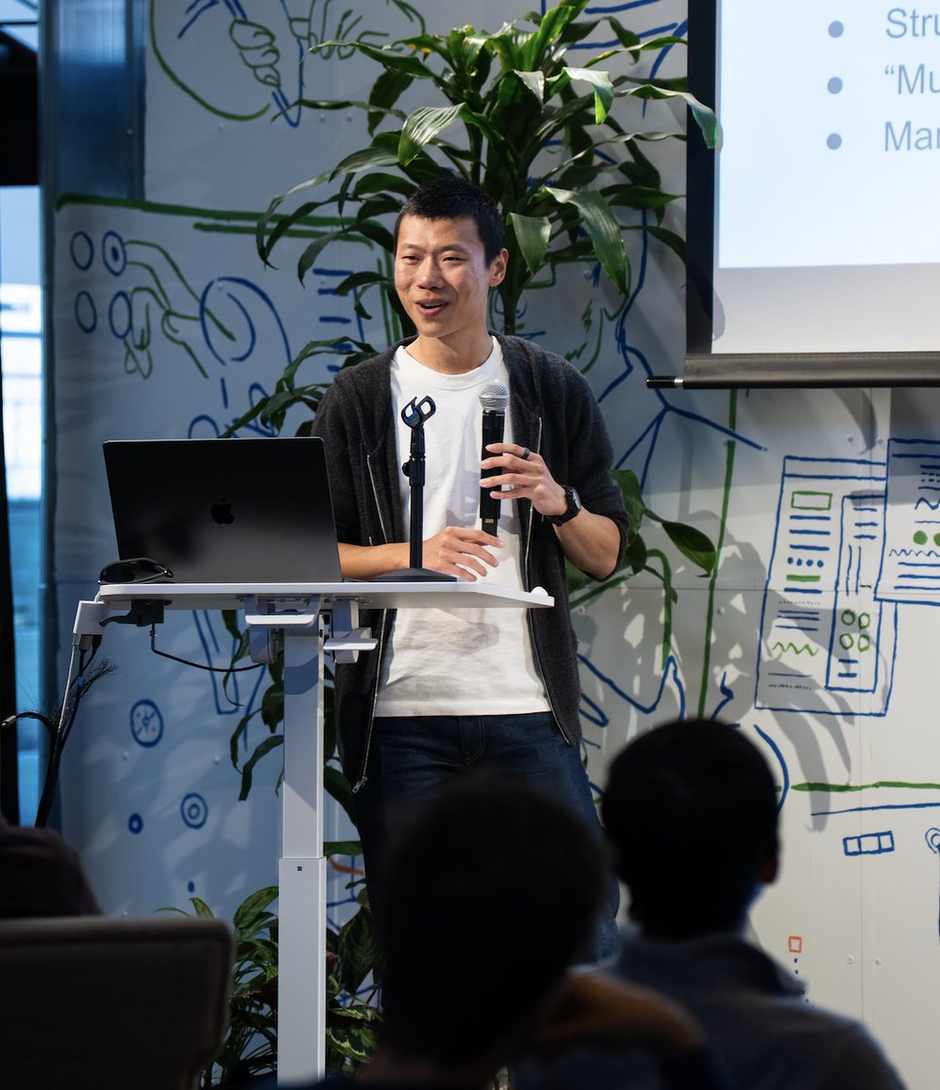 mjacobstein's tweet photo. Really honored to have my friend @edwardjhu give a technical talk at @southpkcommons yesterday. Edward is wonderfully humble and real, and our members got to hear about his path from inventing LoRA and µtransfer, his PhD with @Yoshua_Bengio, to his current work as a researcher/entrepreneur running his own incubator. 

If working on the frontier of AI and hardtech and learning from people like Edward is appealing, apply to South Park Commons