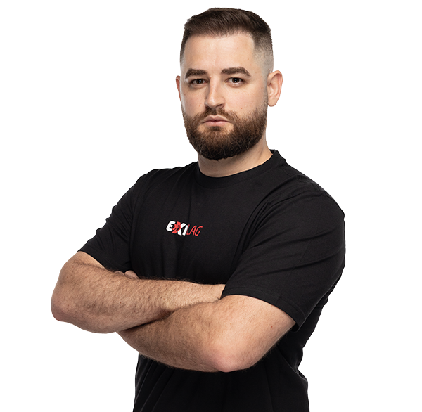 ExitLagBR's tweet photo. 🇧🇷🔥 FIM DE UMA ERA (e o início de outra? 👀)! 

O Professor @FalleN está pendurando o mouse. 

Bicampeão de Major, 
Godfather do CS BR, 
o cara que ensinou o mundo a respeitar o Brasil. 

São 25 anos de dedicação. 

Mas nossa história continua, e você será pra sempre nosso professor!

Presente🫡 #FalleN
