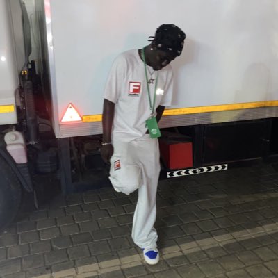 TheJiqqa's tweet photo. #NewProfilePic
#swagg https://t.co/2lL3wD7iFc