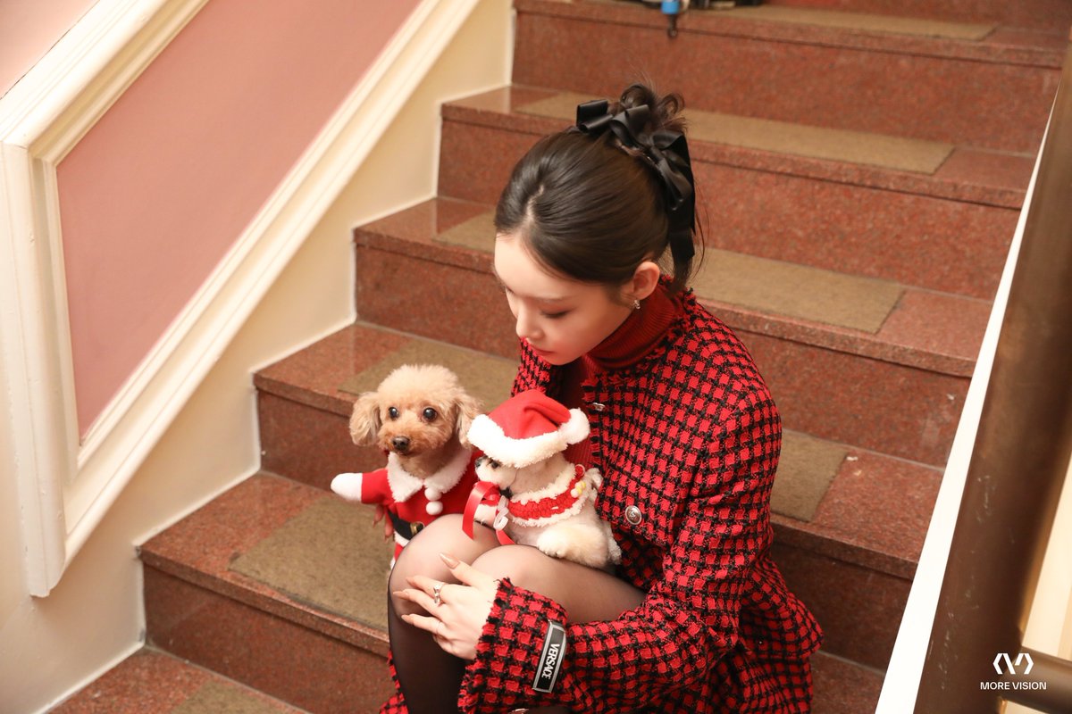 💚🩵💜 tweet media