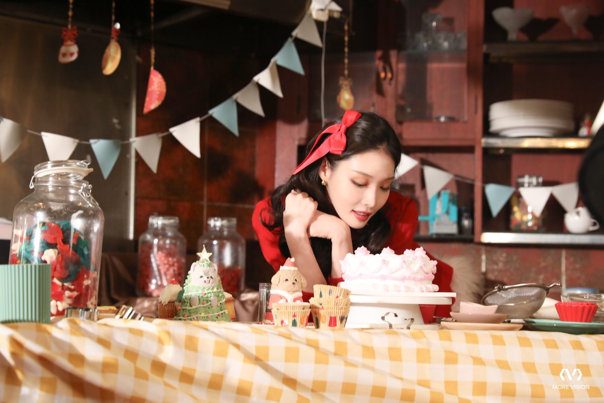 💚🩵💜 tweet media