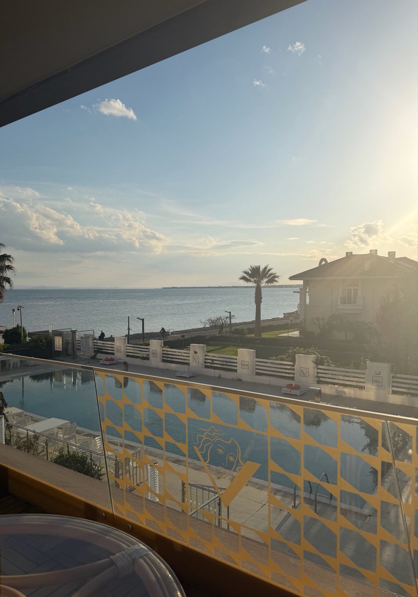 fnur__0's tweet photo. ☀️ https://t.co/u599clElo8