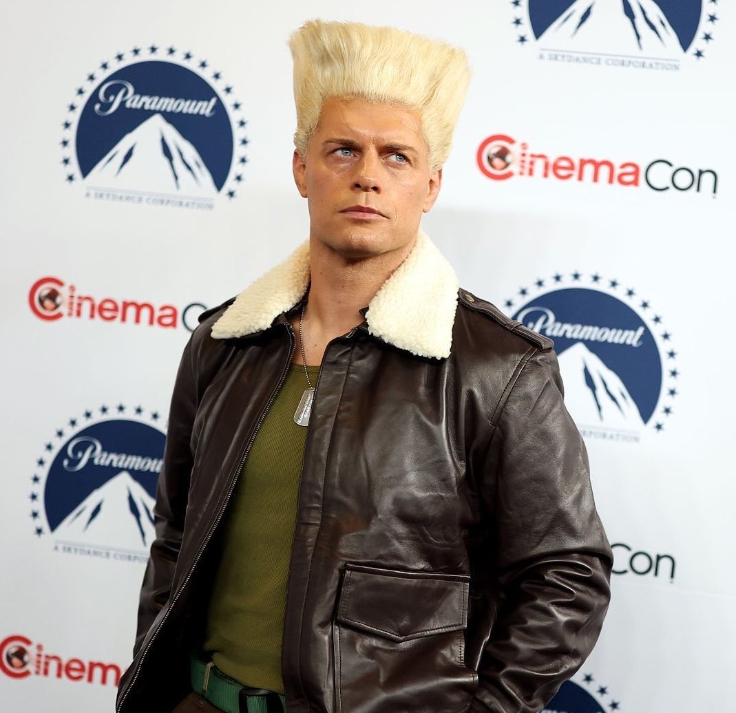 Hourly Rhodes tweet media