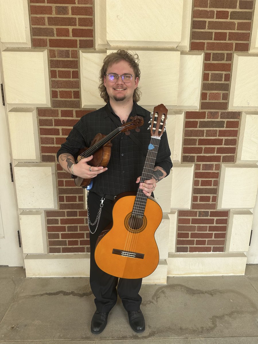 Hannah Sargent tweet media