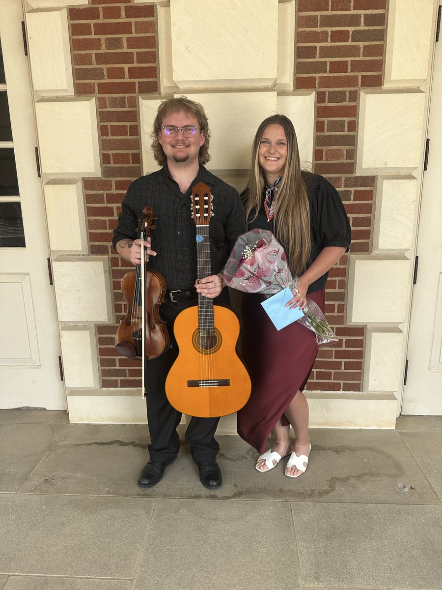 Hannah Sargent tweet media