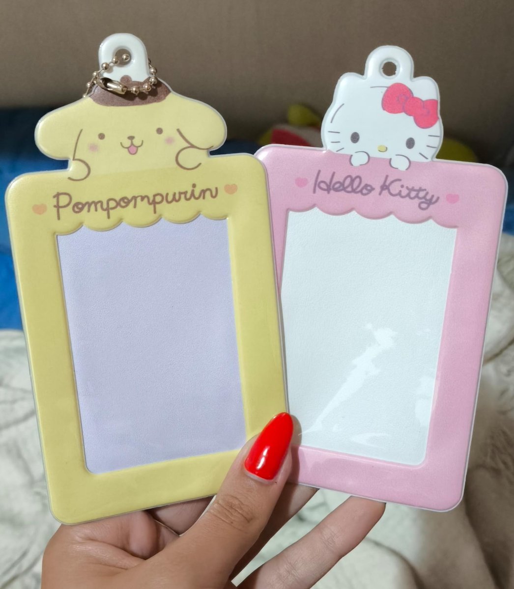 ninguém sabe que eu comprei só pra botar photocard do leon...