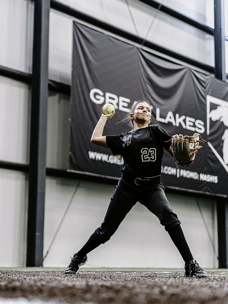 MASH Softball tweet media