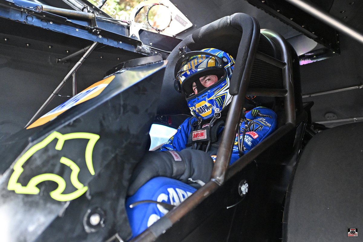 NAPA Racing tweet media