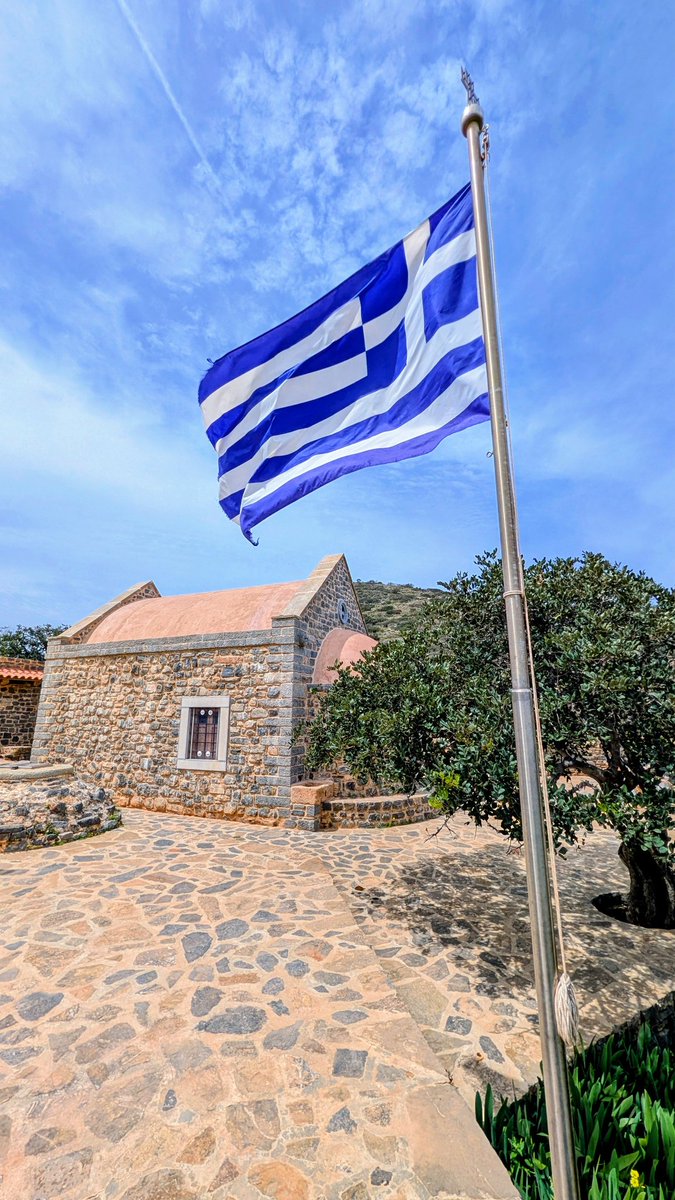 CKTH85's tweet image. Viele schöne Eindrücke von der Region um Agios Nikolaos auf #Kreta.
Sehenswert. 👍🏻
☺️🌤️🌎🏞️⛰️🌊🏊🏻‍♂️🏖️🌴✈️