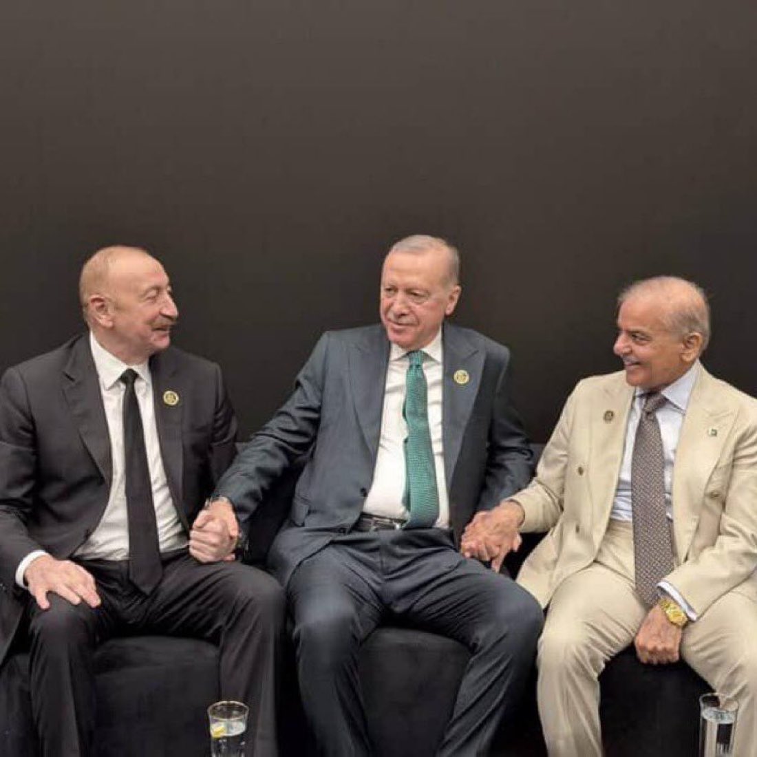 Murathan tweet media