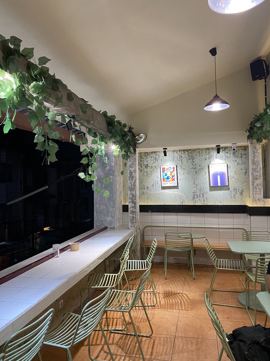 T-REX 🦖 tweet media