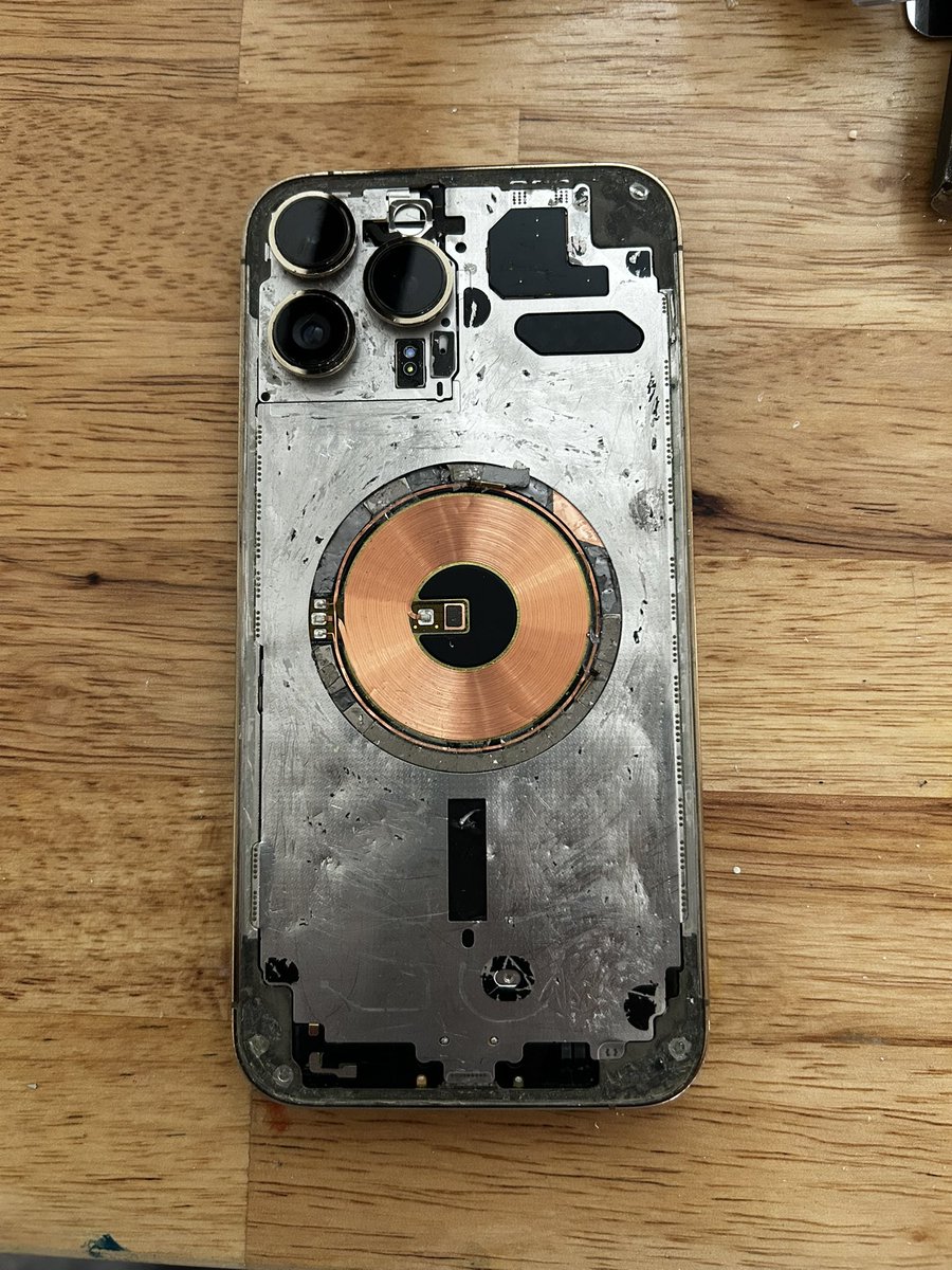 BarkerMan tweet media